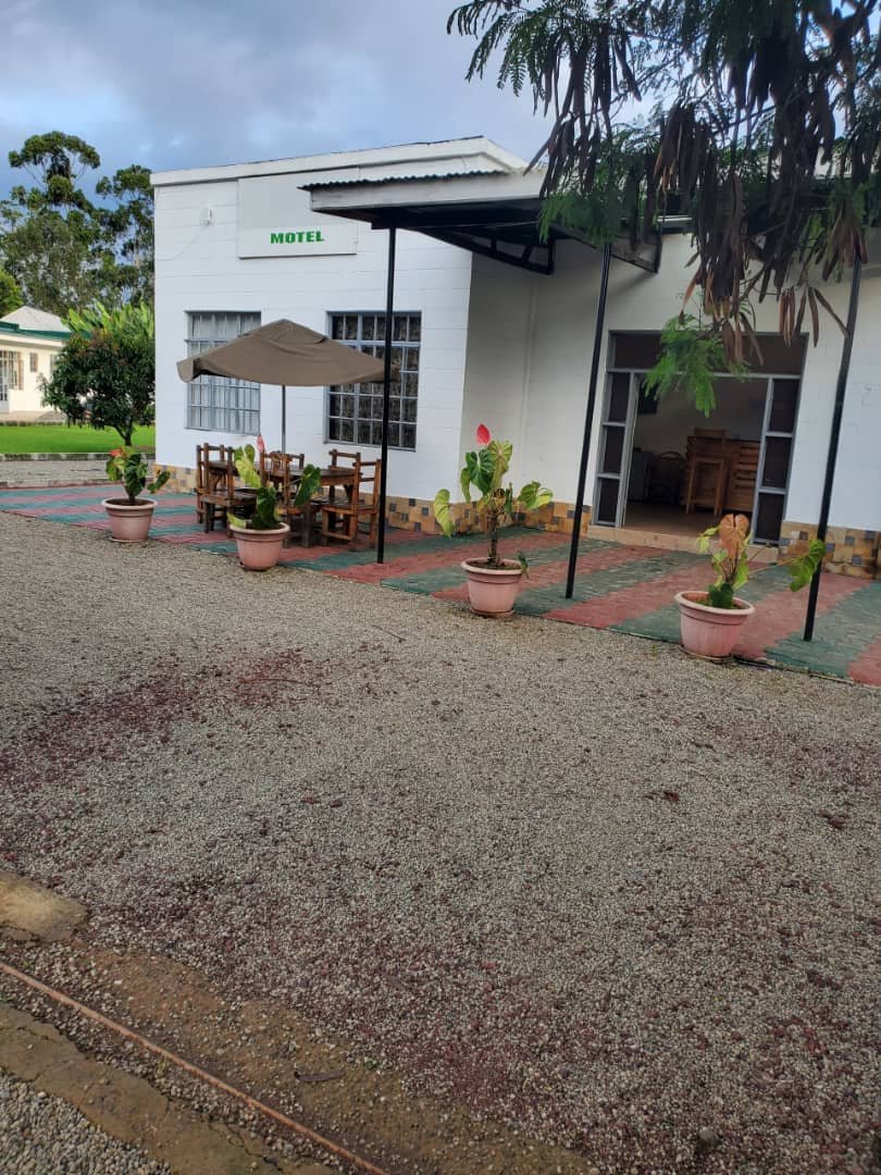 Darajani motel exterior and welcome area